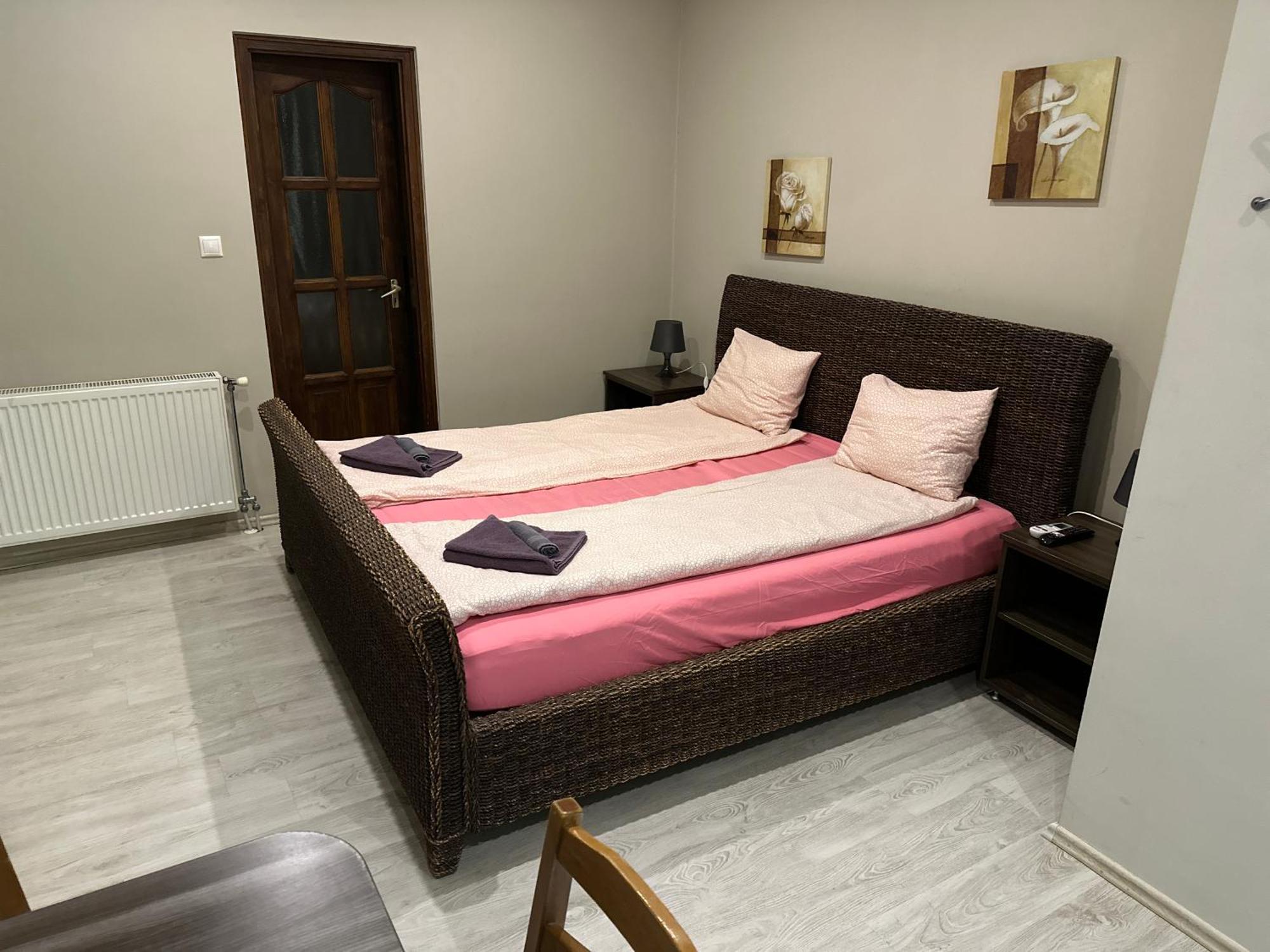 Partapartman Apartment